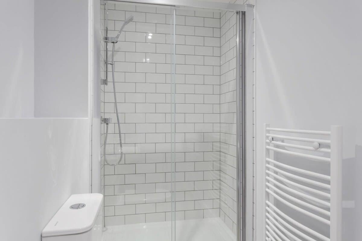 Stunning 2 Bed In Centre * Birmingham