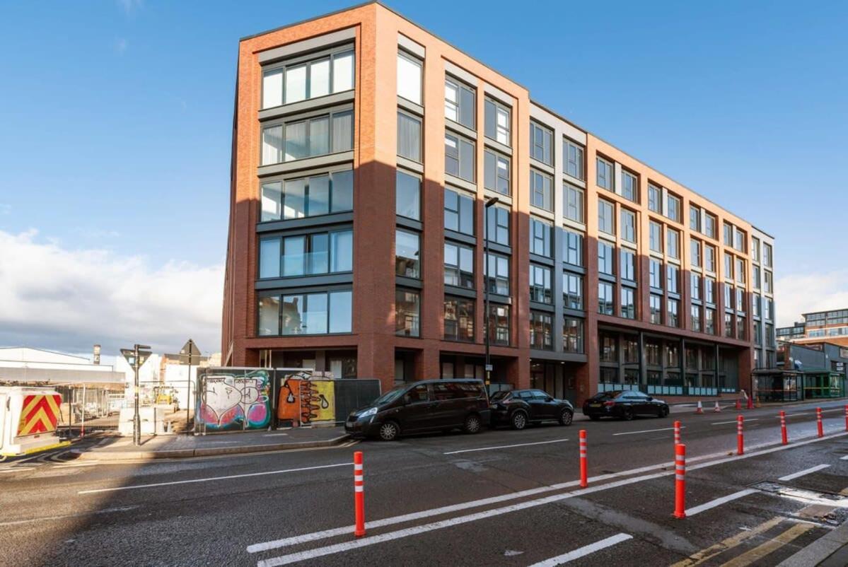 Apartment Stunning 2 Bed In Centre