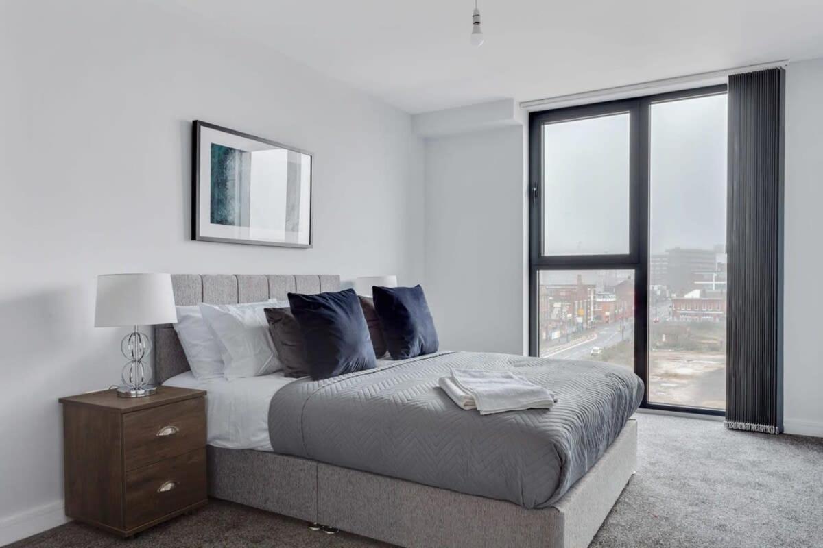 Stunning 2 Bed In Centre